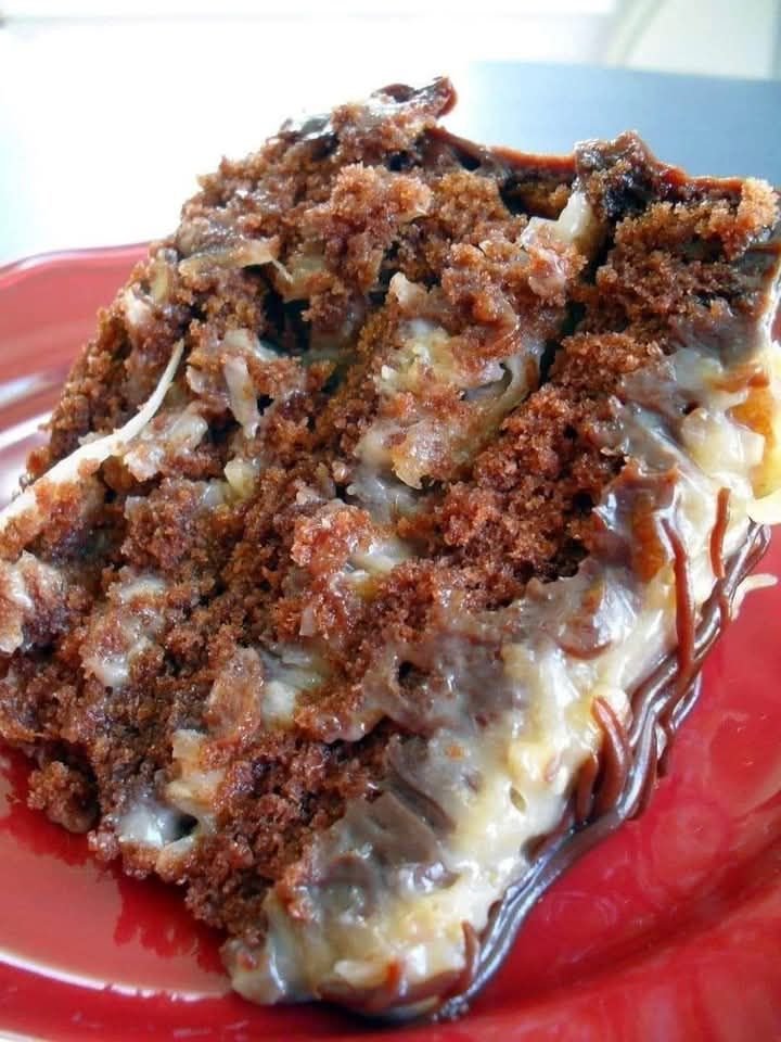 German Chocolate Cake: A Rich and Decadent Classic 483908361_9863401257006092_1519572276982850876_n