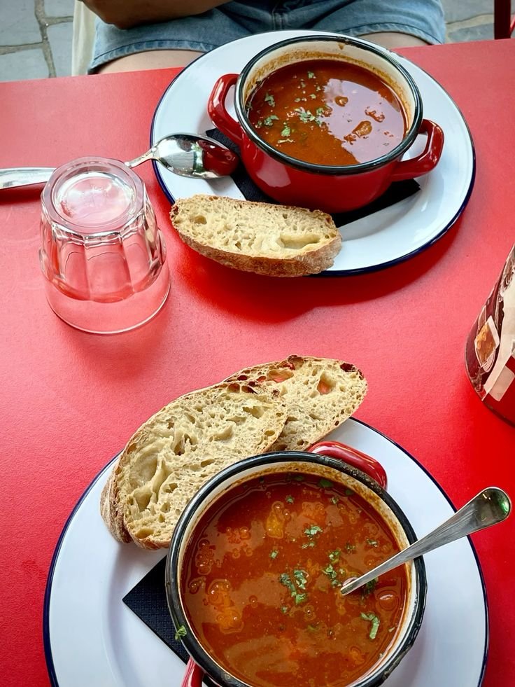 Hungarian Goulash Soup (Gulyásleves) 57d4686c892a2fbbb7d9f1095b59e254