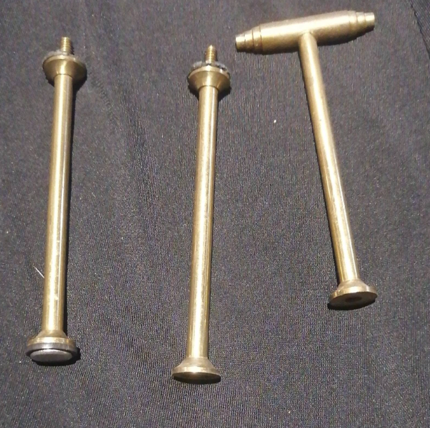 What Are These Strange Brass Rods? The Old-School Tools Used With Muzzleloading Firearms Screenshot 2026-08-22 154532